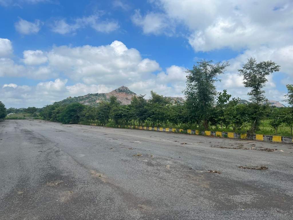  lakshmi my mahaa city Plot