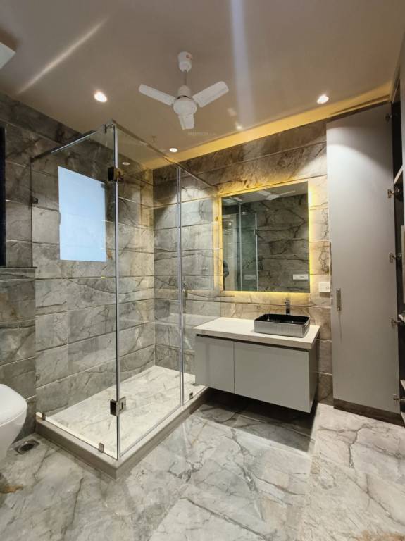  worth it realtors Bathroom