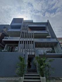  worth-it-realtors-dlf-phase-2-exclusive-floors Elevation