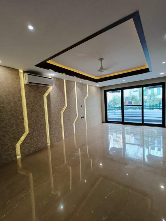  worth it realtors sushant lok 1 premium floors Living Area
