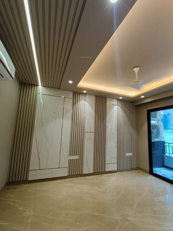  worth it realtors dlf phase 2 floors Bedroom