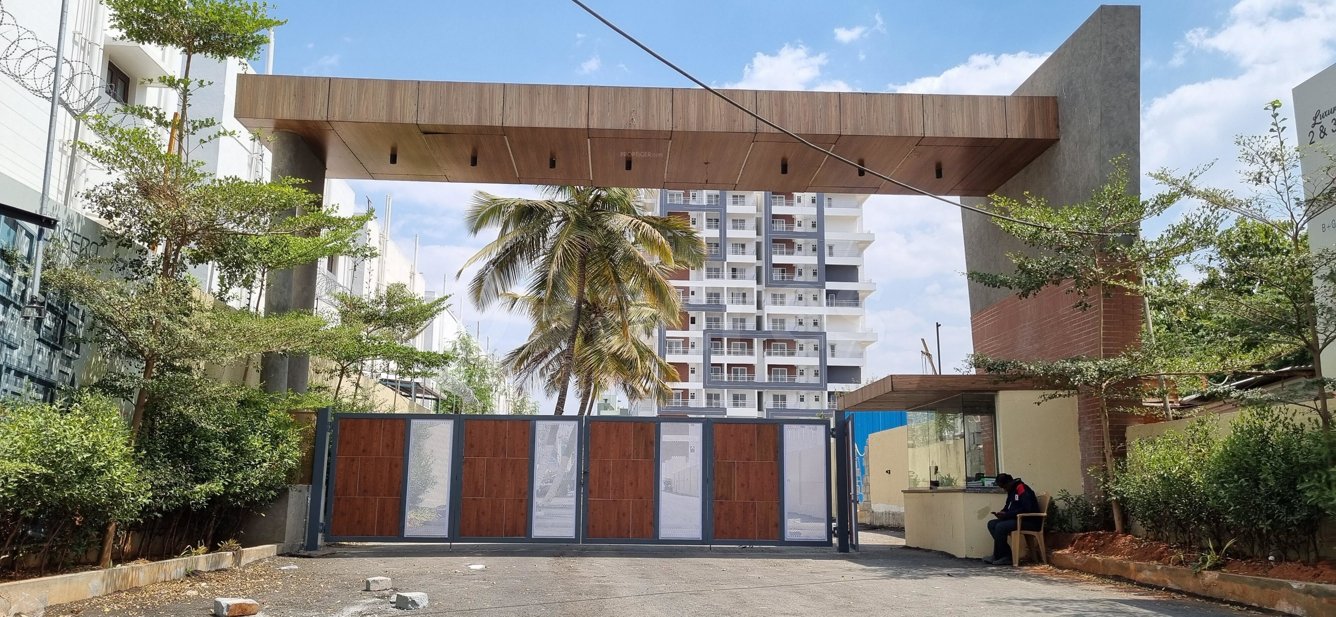  edge casero Entrance Lobby