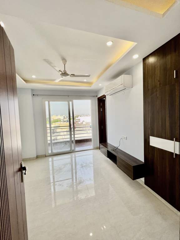  floor experts palam vihar Living Area