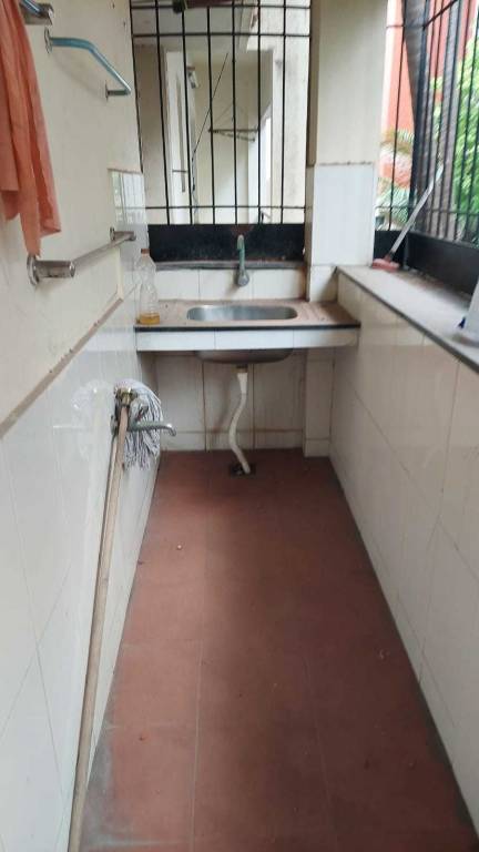  manonmaniam apartment Bathroom