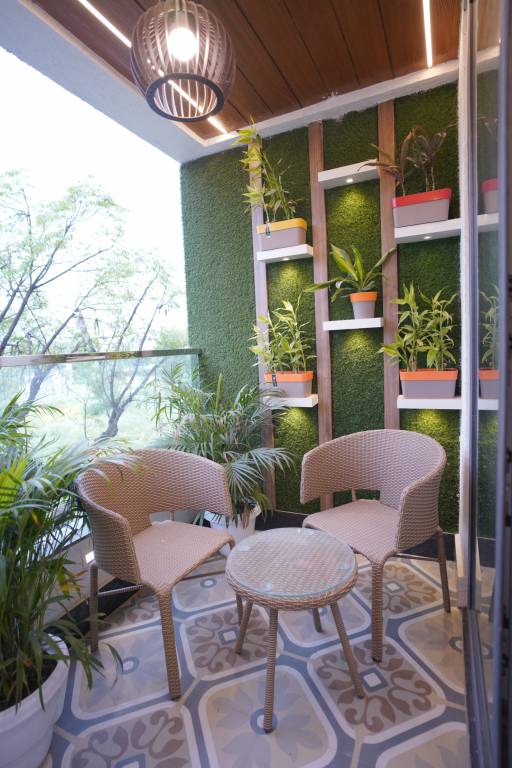  mayfair elite Balcony