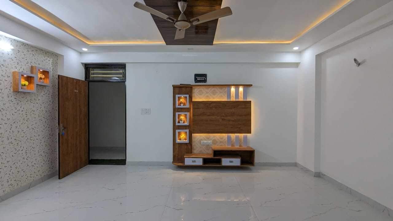  parth empire i Living Area