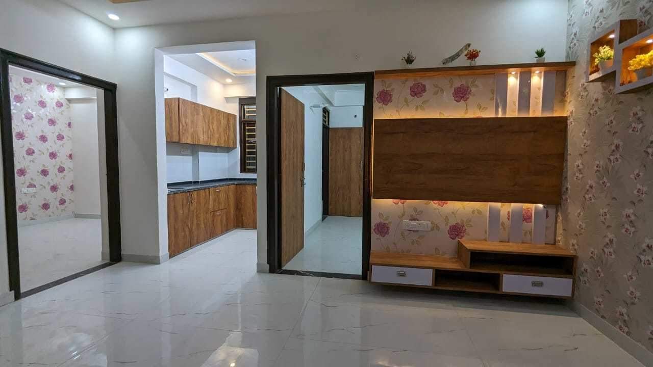 parth empire i Living Area