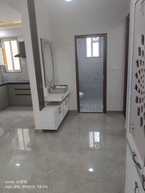  heights 12 Living Area