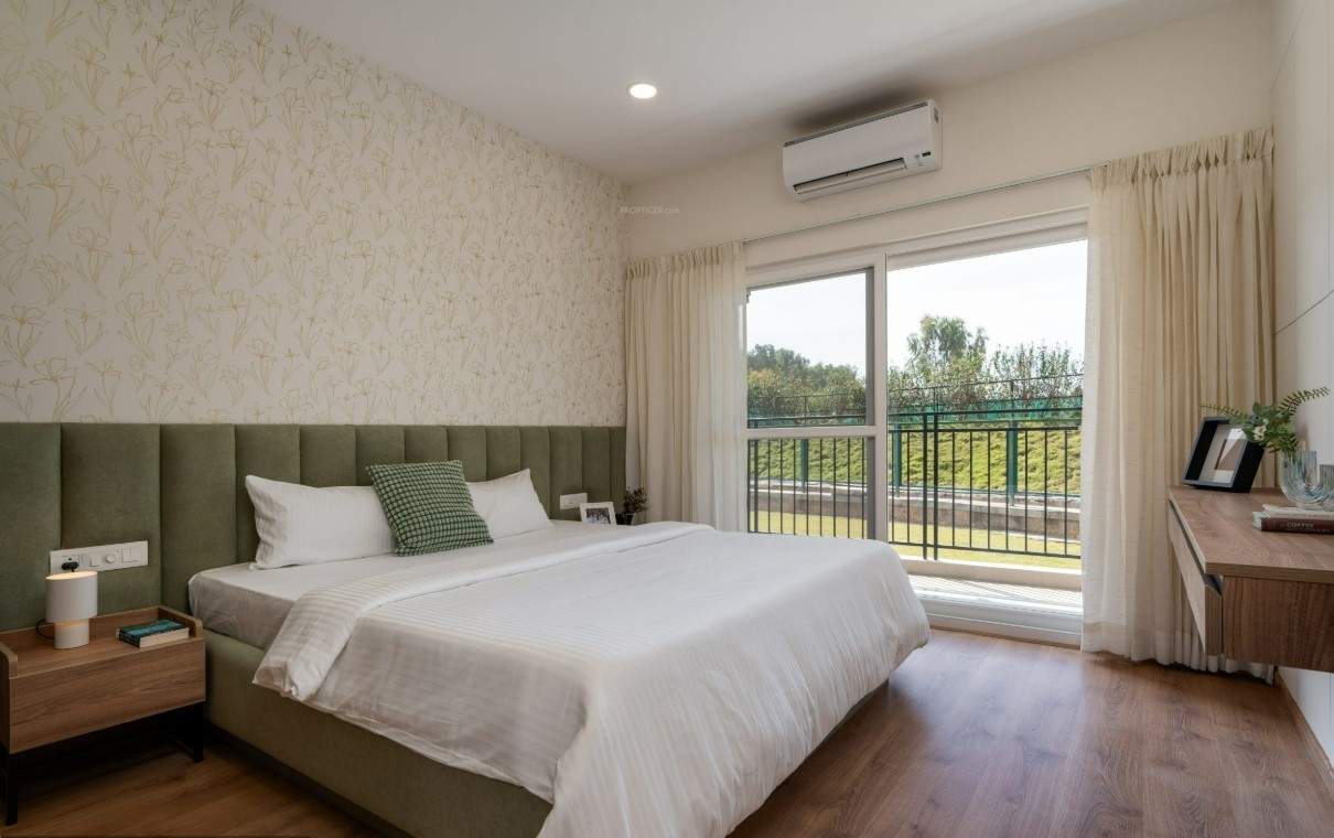  tropica phase 1 Bedroom