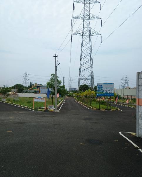  emerald-avenue Internal Roads & Footpaths
