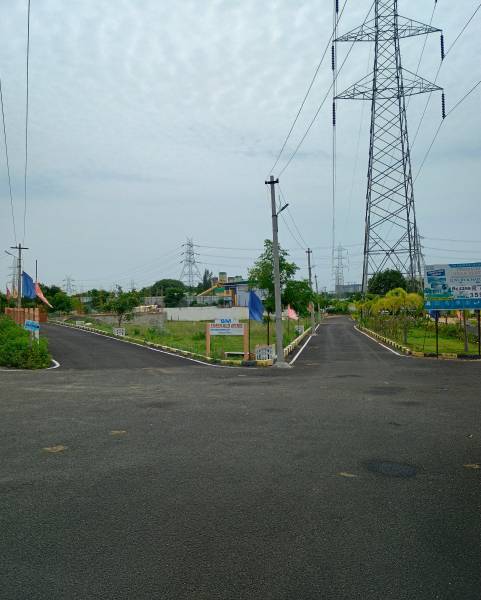  emerald-avenue Internal Roads & Footpaths