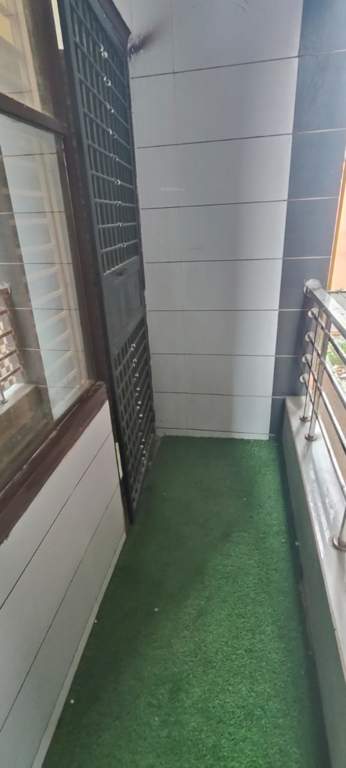  the luxury address Balcony