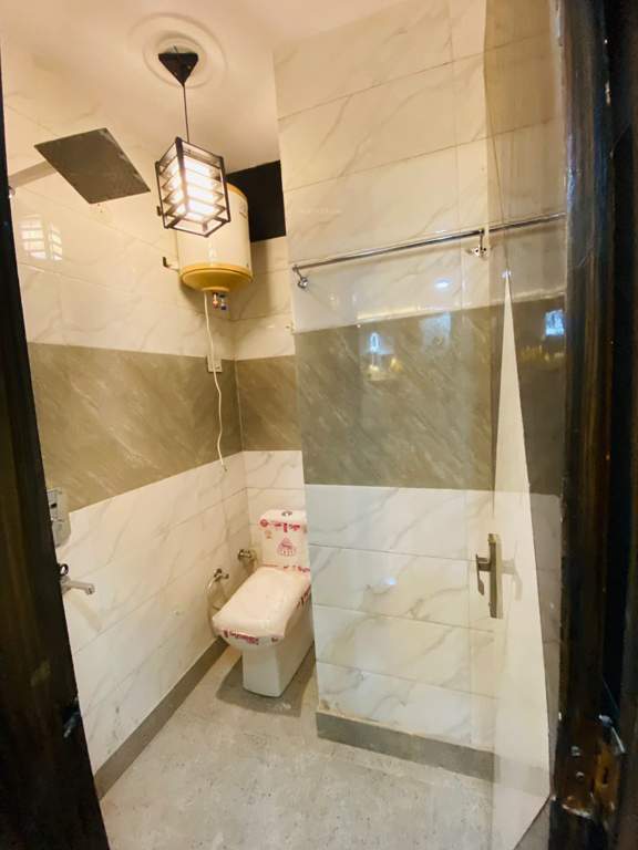  the regalia Bathroom