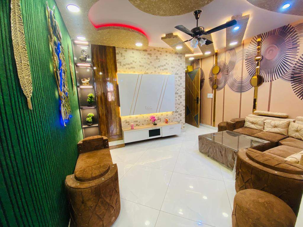  the regalia Living Area