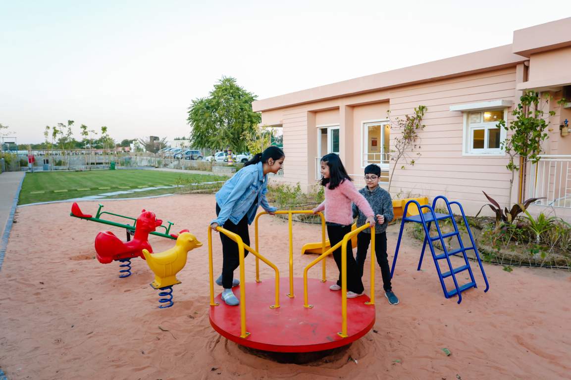  geeta phase iv Children's play area