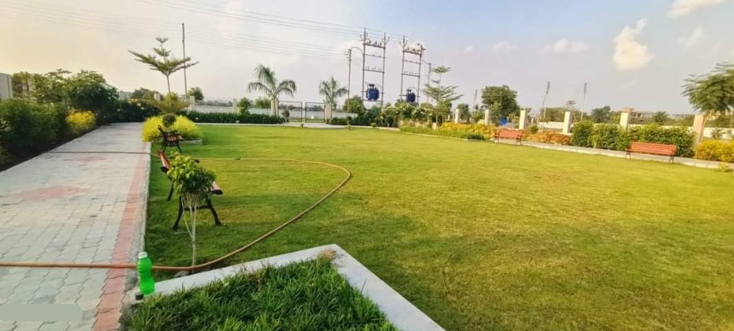  metro city 5 6 7 8 Plot