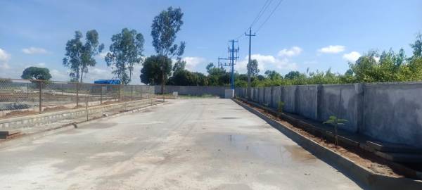  manhattan Internal Roads & Footpaths