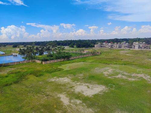  lake-township Landscape Garden and Tree Planting