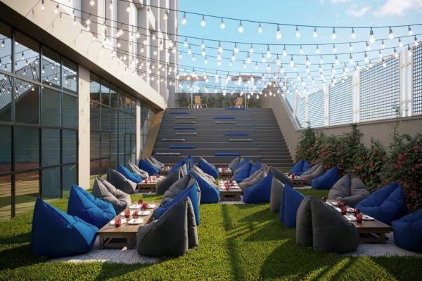  royal-hostel Cafeteria