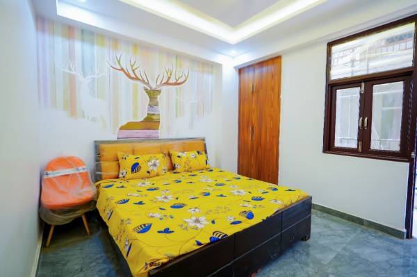  krystal-supremus Bedroom