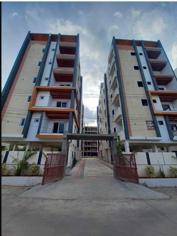  green oaks block d Elevation