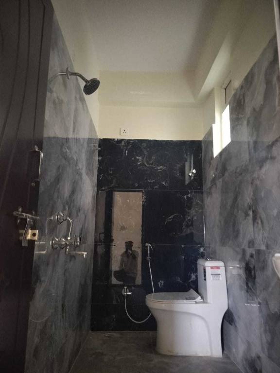  green space Bathroom