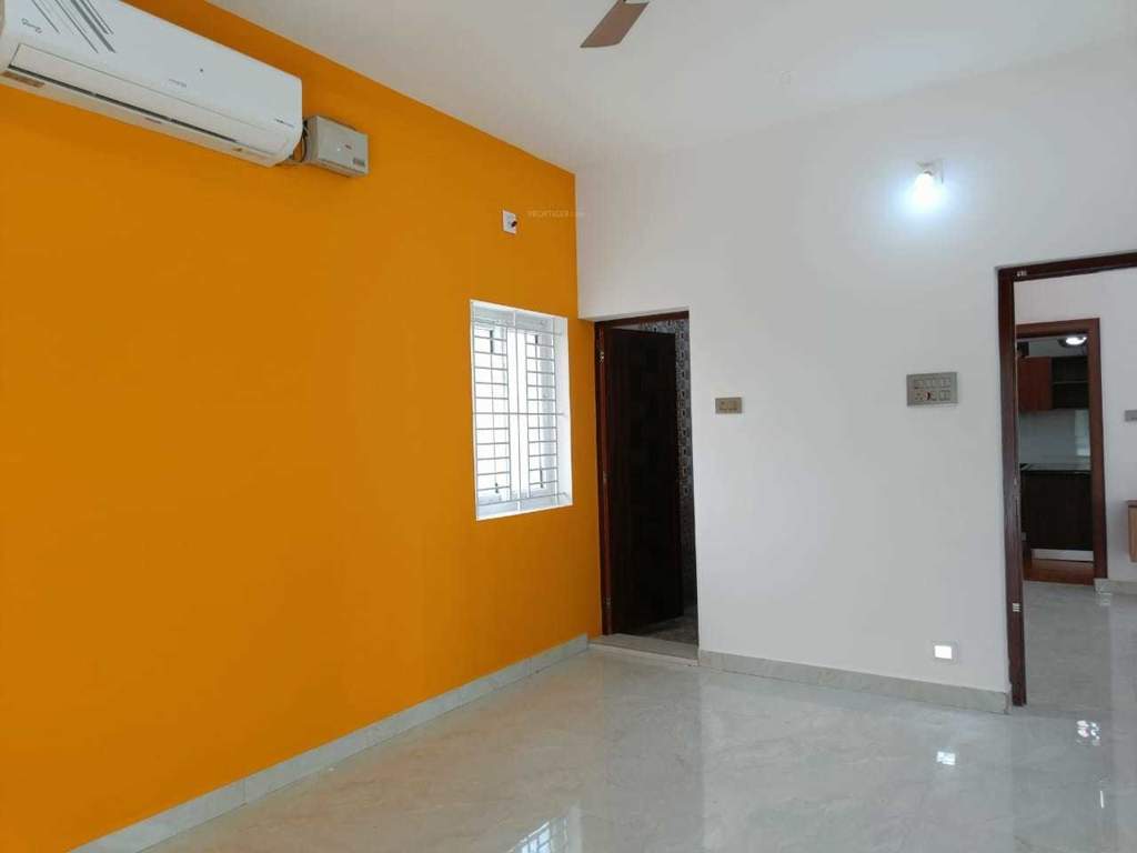 best home metro grand Living Area