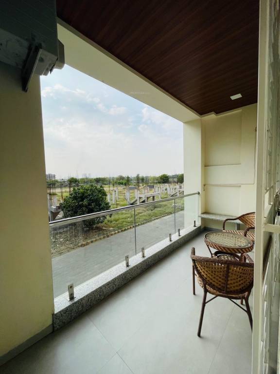  sdpl greens rowhouse ii Balcony