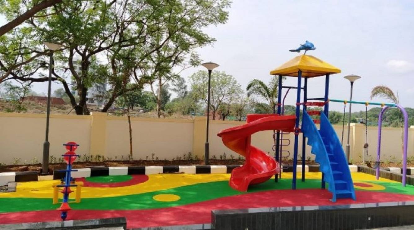  regalia phase 2 Children's play area