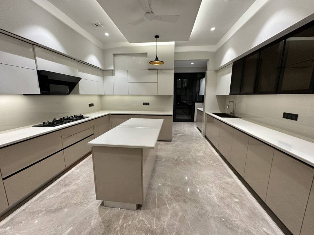  ultra luxury Kitchen