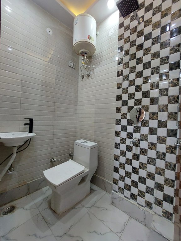  affordable homes Bathroom