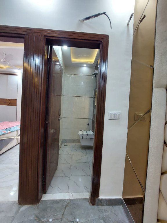  affordable homes Bathroom