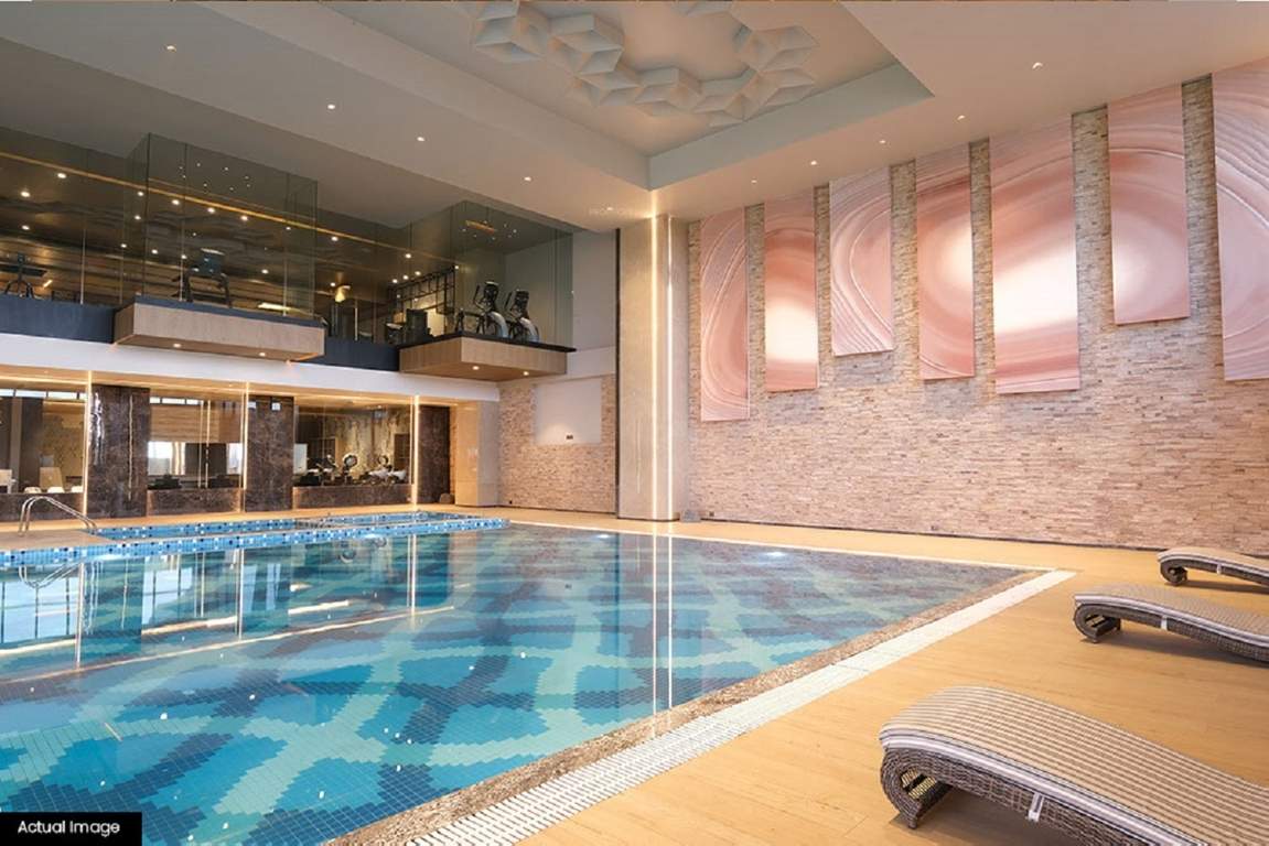  antilia phase vi avana Swimming Pool