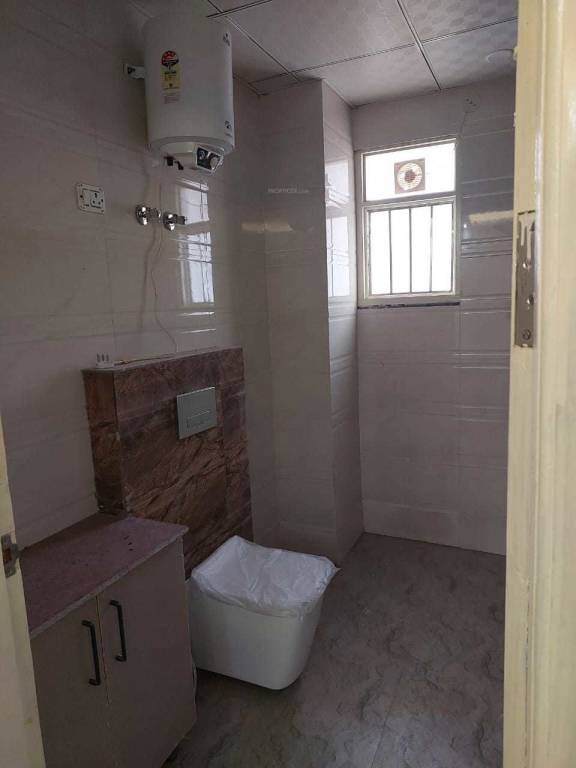  luxury surandra home Bathroom