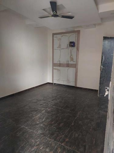  luxury-surandra-home Living Area