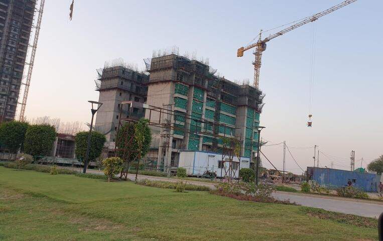 city vista residences Construction Status Oct 23