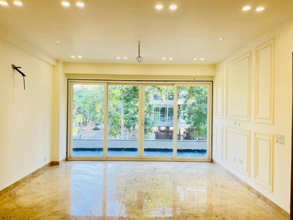  primerose Living Area