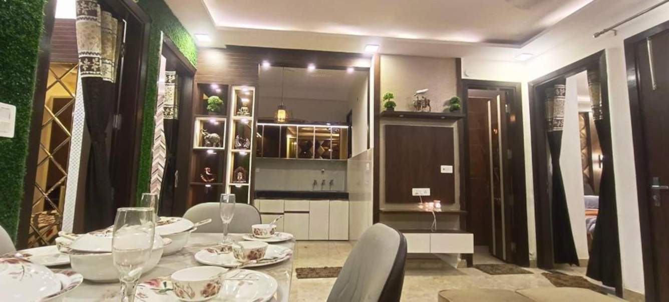  the nest Dining Area