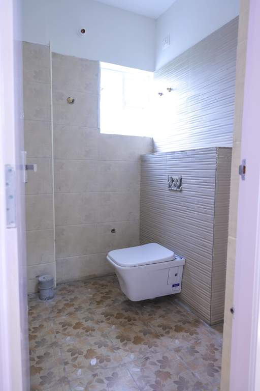  sri kamatchi apartments Bathroom