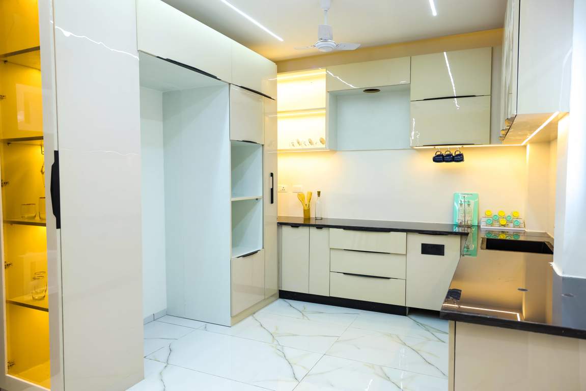  sri kamatchi apartments Kitchen