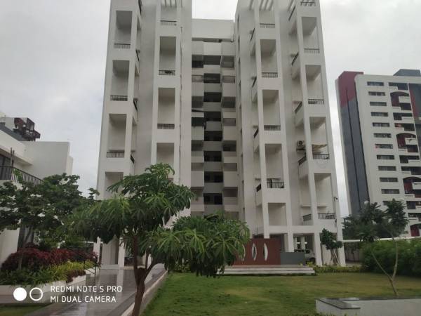  eastview-ii-wing-d-and-e Elevation