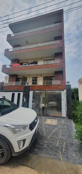  hall-realtors Elevation