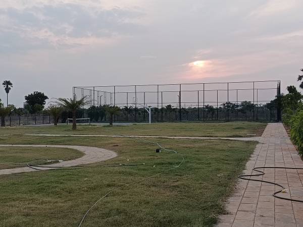  gigaciti Jogging Track