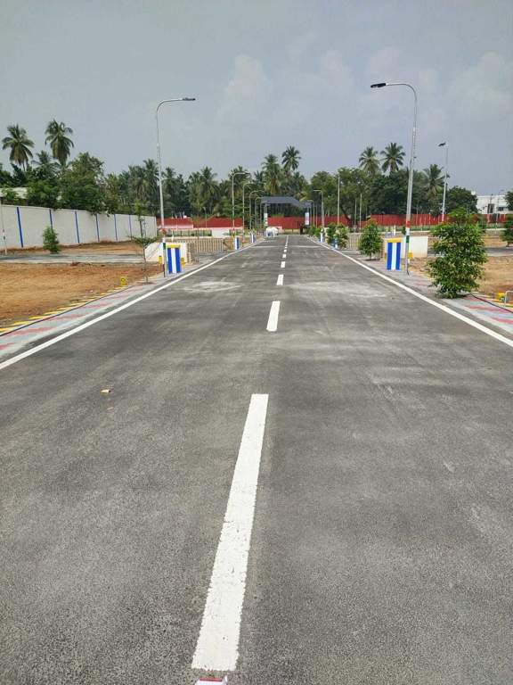  avenue Internal Roads & Footpaths