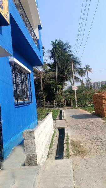  anika-house Internal Roads