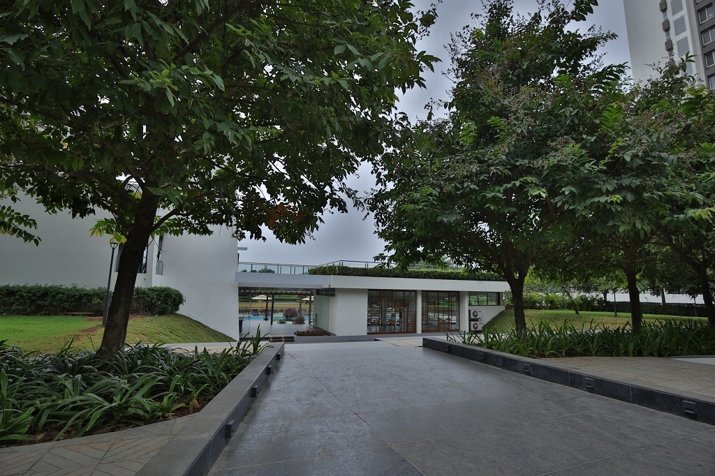 Kolte Patil Little Earth Kiwale Building C16