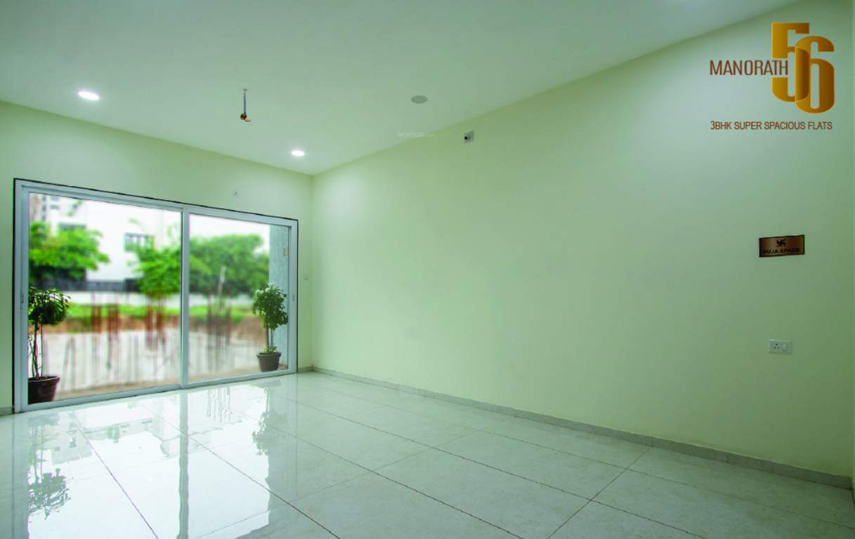 manorath 56 Living Area