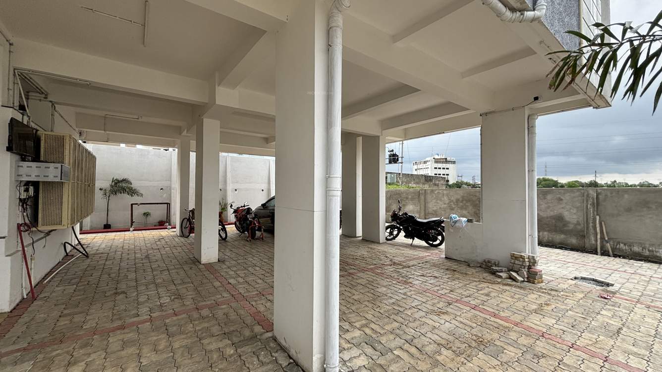  kamla sahaniwas Car Parking