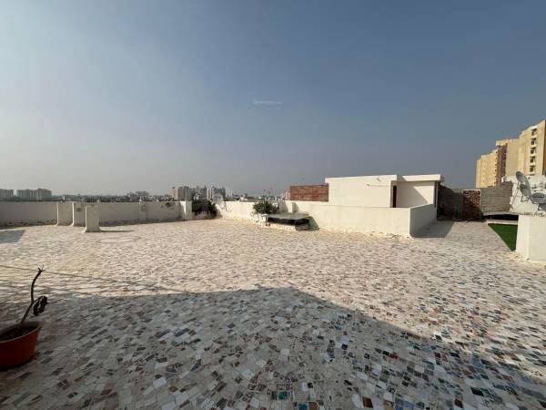  the-peak Terrace Garden