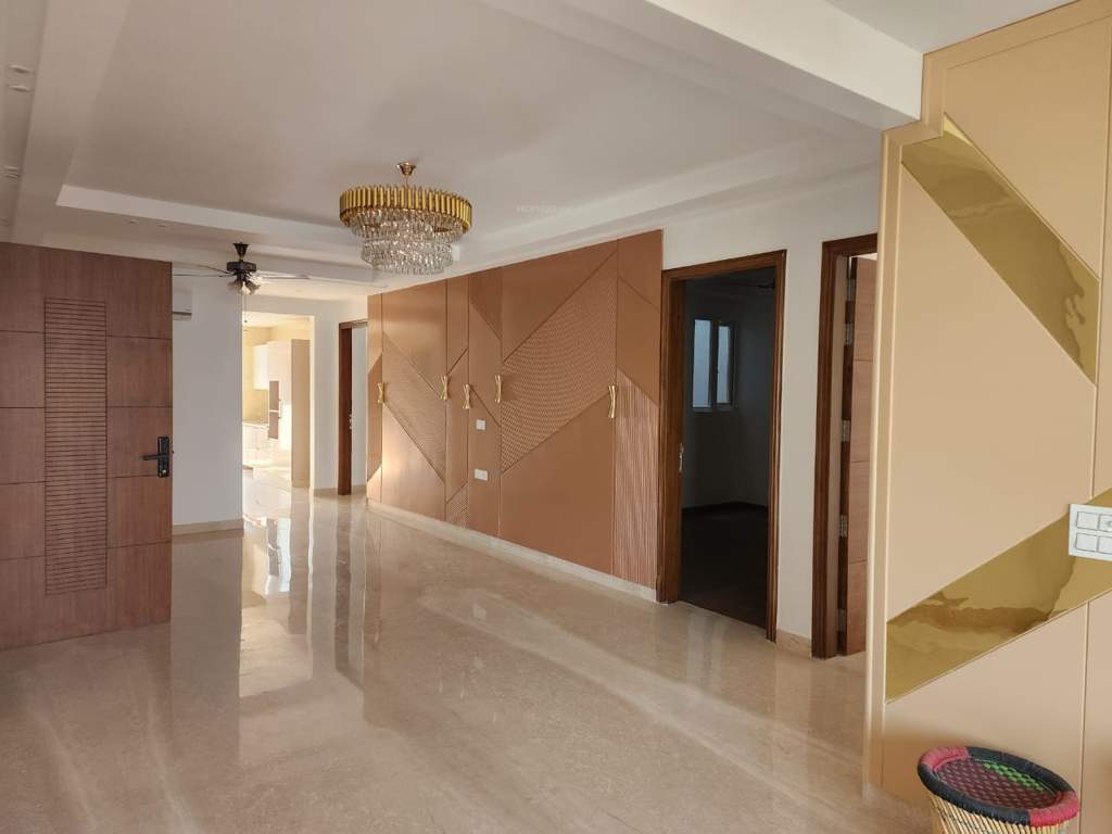  ess floors Living Area